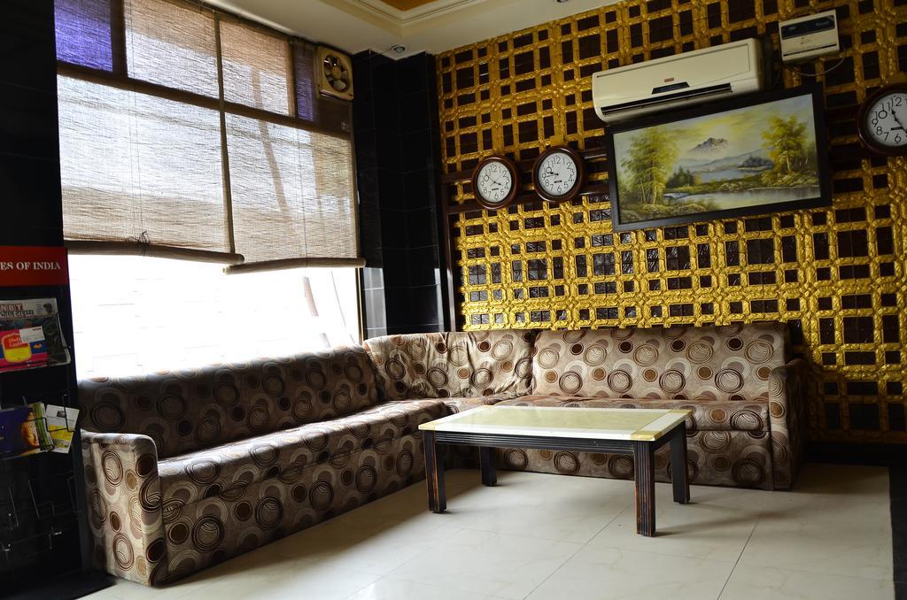 Airport Hotel Paradise International Нью-Дели Экстерьер фото
