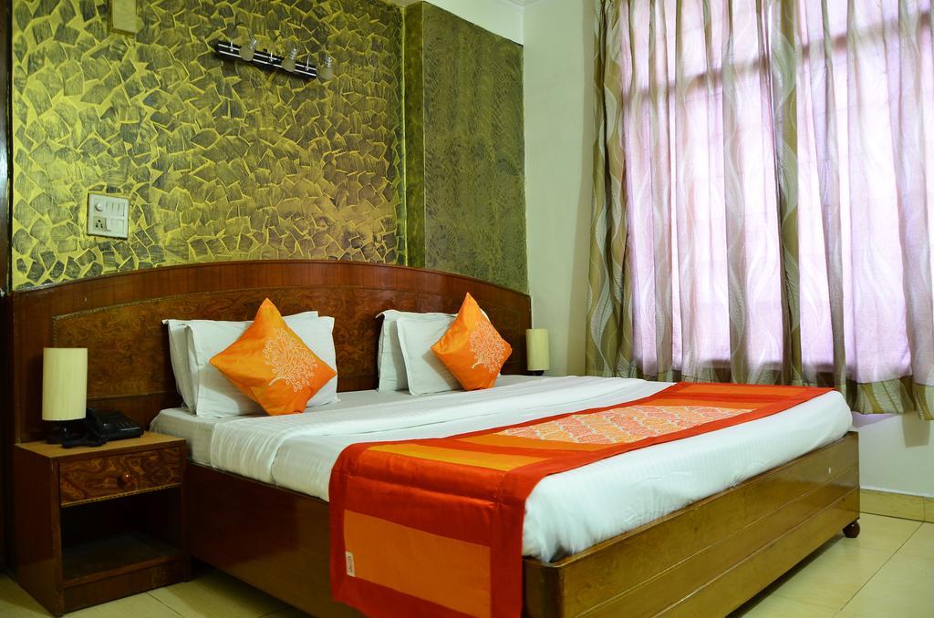 Airport Hotel Paradise International Нью-Дели Номер фото